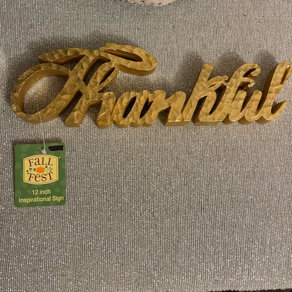 Gold Thankful Decor